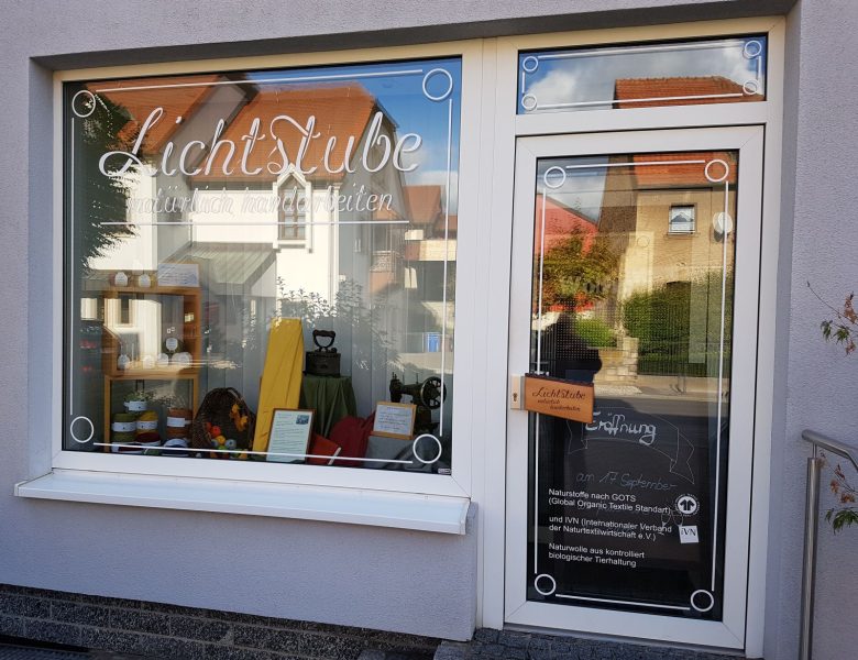 Raithel Werbetechnik und Textildruck - Lichtstube Ebelsbach - Schaufensterbeschriftung